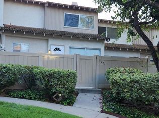 1201 Ramona Dr, Thousand Oaks, CA 91320