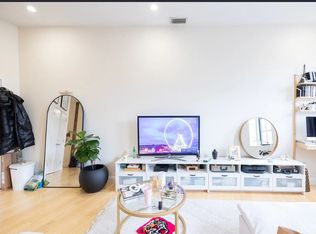 490 Harrison Ave #2O3, Boston, MA 02118