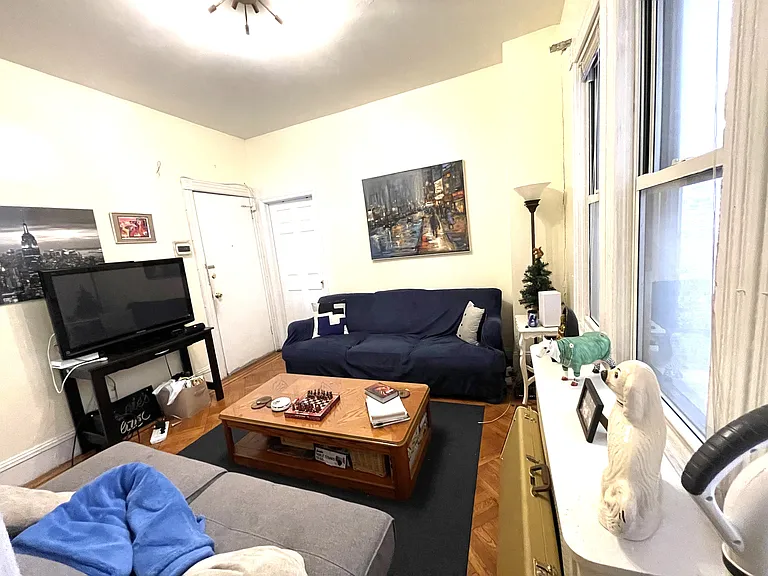 18 Tonnele Ave #B — Photo 5