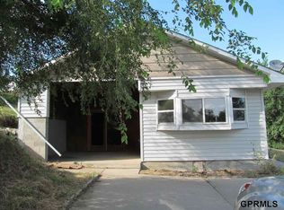 1516 G St, Tekamah, NE 68061