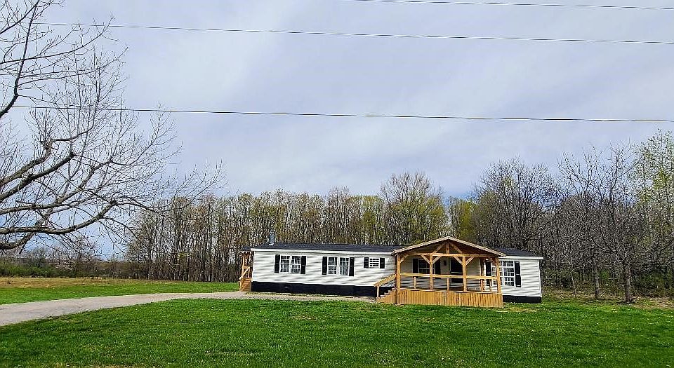 1st image of 365 Hoffman Rd