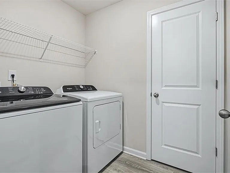 2238 Ashton Dr — Photo 22