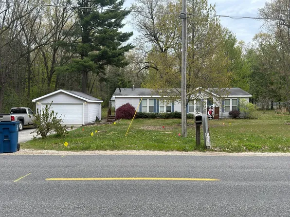 10 S Hilton Park Rd, Fruitport, MI 49442
