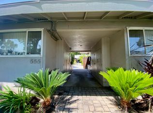 555 S Los Robles Ave #3, Pasadena, CA 91101