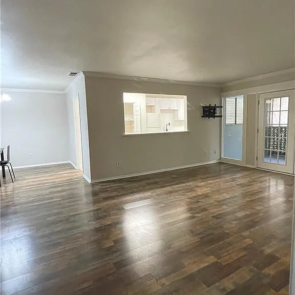346 Carpenter Dr #A12 — Photo 5