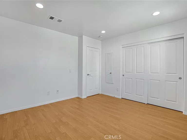 76 Millbrook — Photo 26