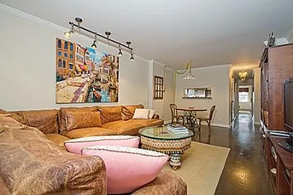 Sold by Citi Habitats | media 4