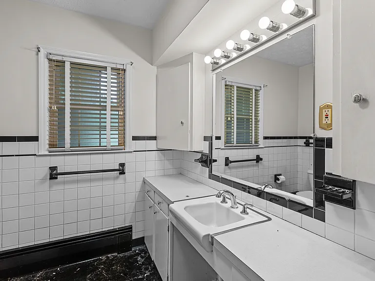 373 Bonta Dr — Photo 16