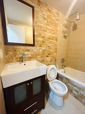 Rented by Pear NYC LLC | media 23