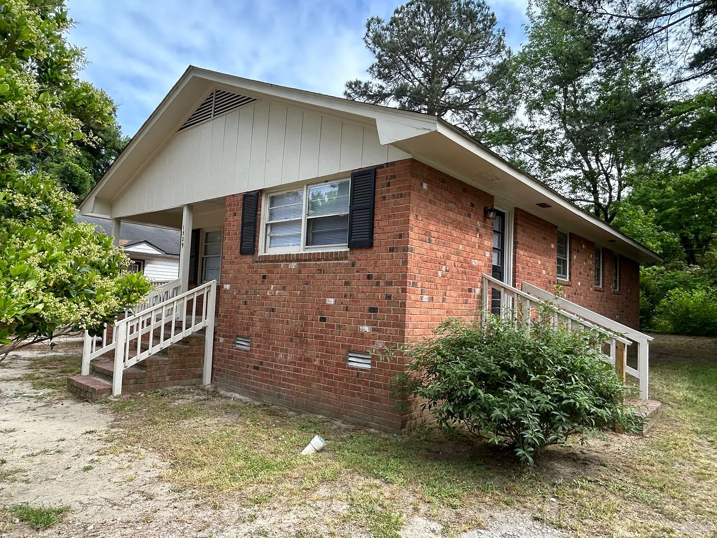 3 bedroom, one bath house for rent — Photo 2