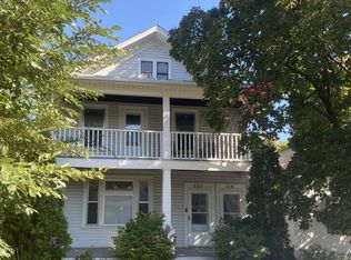 119 Rose Ave W, Saint Paul, MN 55117