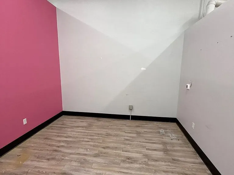 150 Liberty St NE — Photo 11