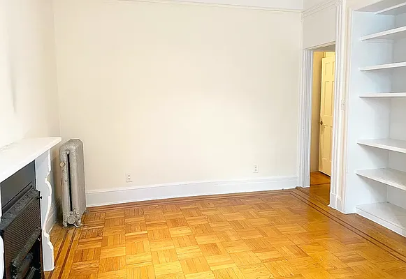 Rented by Waverly Realty Associates | media 18