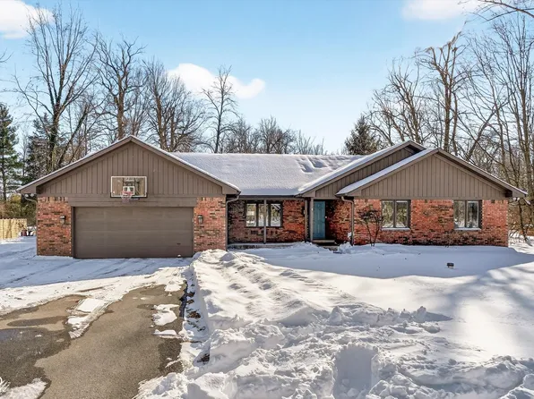 9831 E Chestnut Ln, Indianapolis, IN 46239