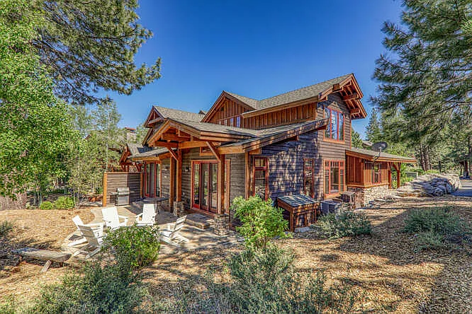 10236 Valmont Trl — Photo 4