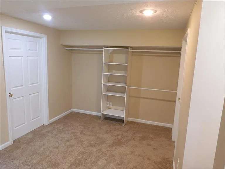 1681 Colonade Dr — Photo 33