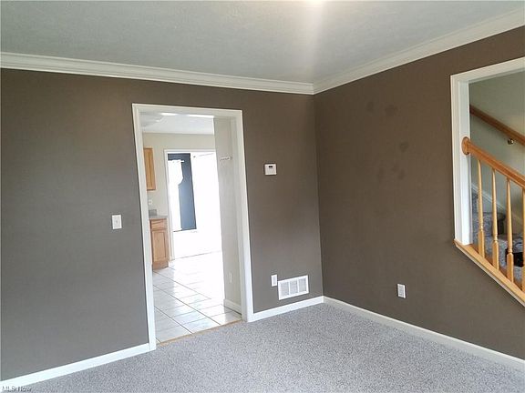 5th image of 781 Fawn Ct