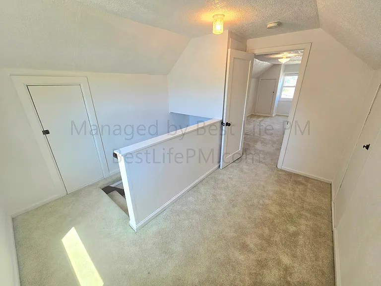 4526 NE 77th Ave — Photo 24
