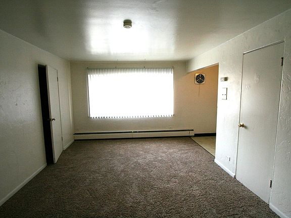 3rd image of 1435 N Pearl St APT 103