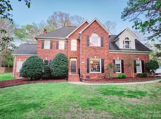 8234 Hunley Ridge Rd, Matthews, NC 28104