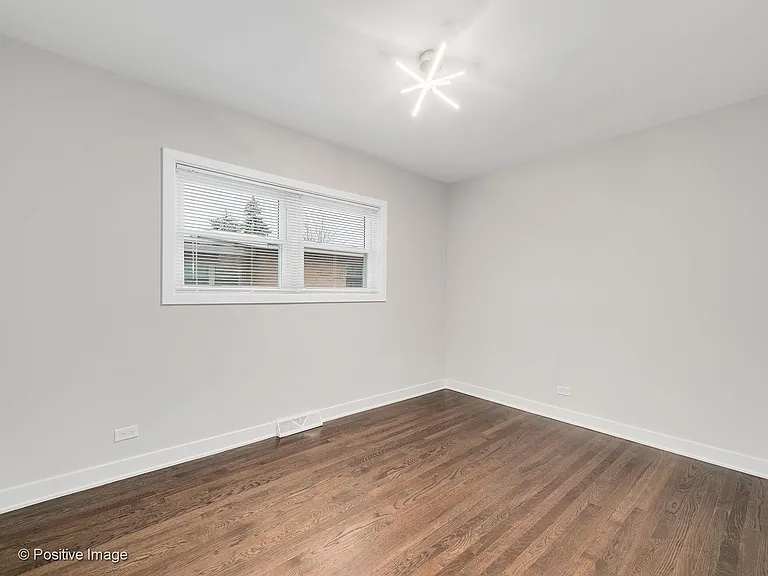 510 Forest Ave — Photo 14