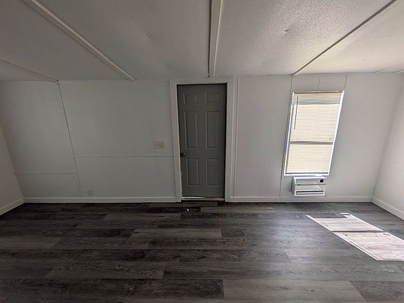 3rd image of 171 S Main St Lot A3