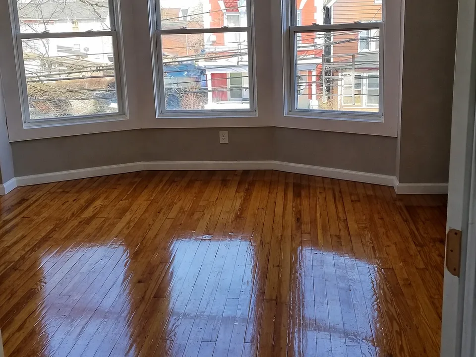 1066 Mary St #2