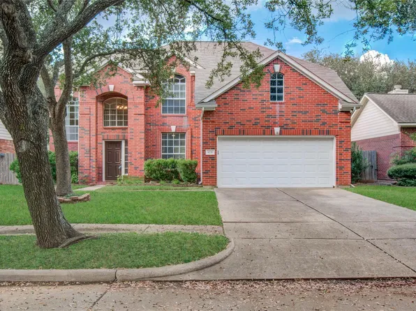 4731 Silverlake Dr, Sugar Land, TX 77479