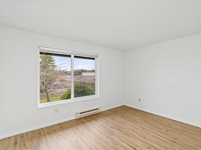 1200 W Huntley St #1203 — Photo 11