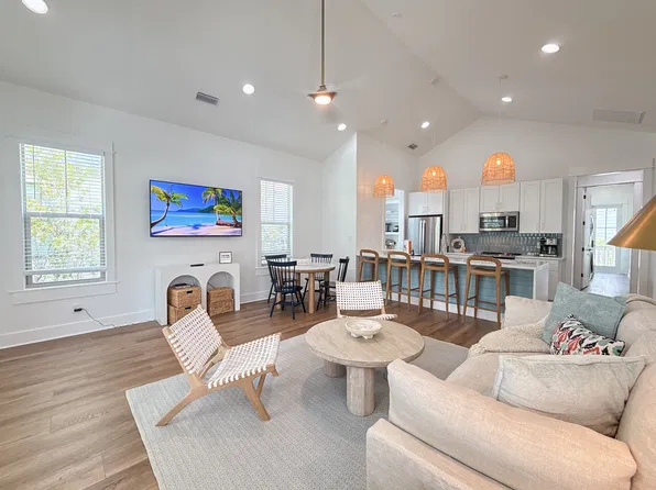 76 Eastern Lake Ct, Santa Rosa Beach, FL 32459