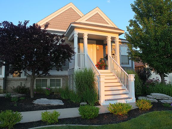 2nd image of 2317 Beatrice Dr NE