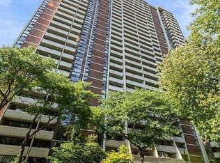 40 Homewood Ave #2201, Toronto, ON