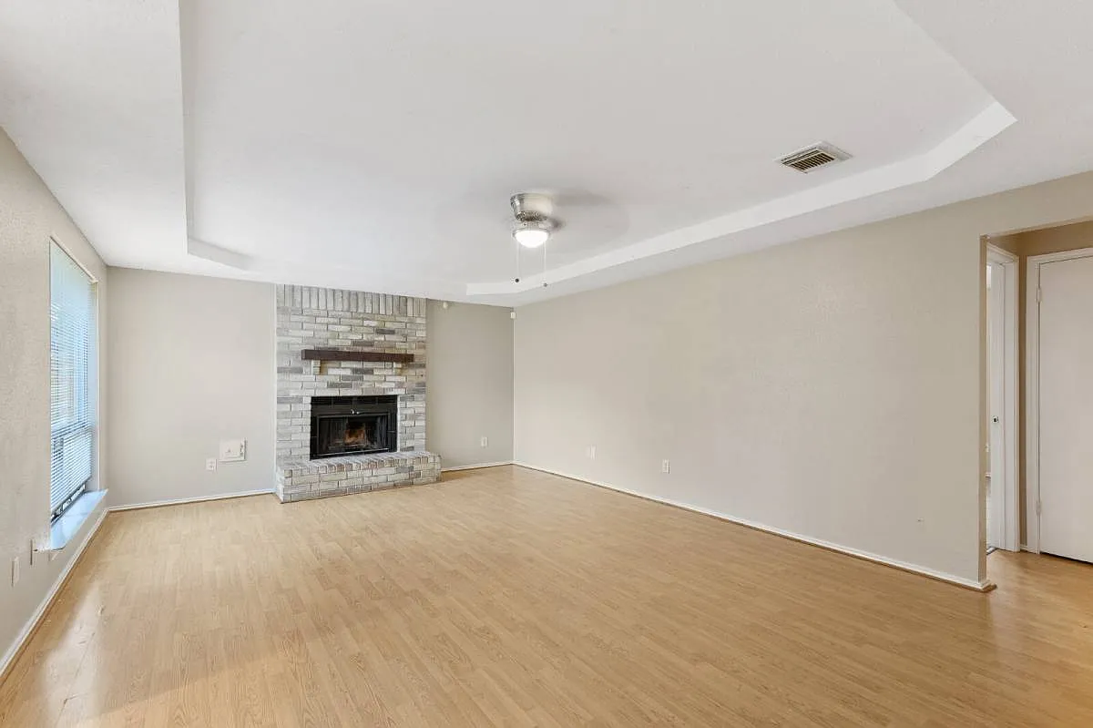 18067 Garden Manor in Houston, TX 77084 — Photo 2