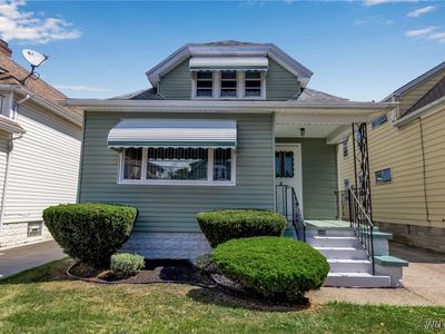 305 S Ogden St, Buffalo, NY, 14206