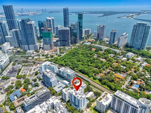 1723 SW 2nd Avenue #909, Miami, FL 33129