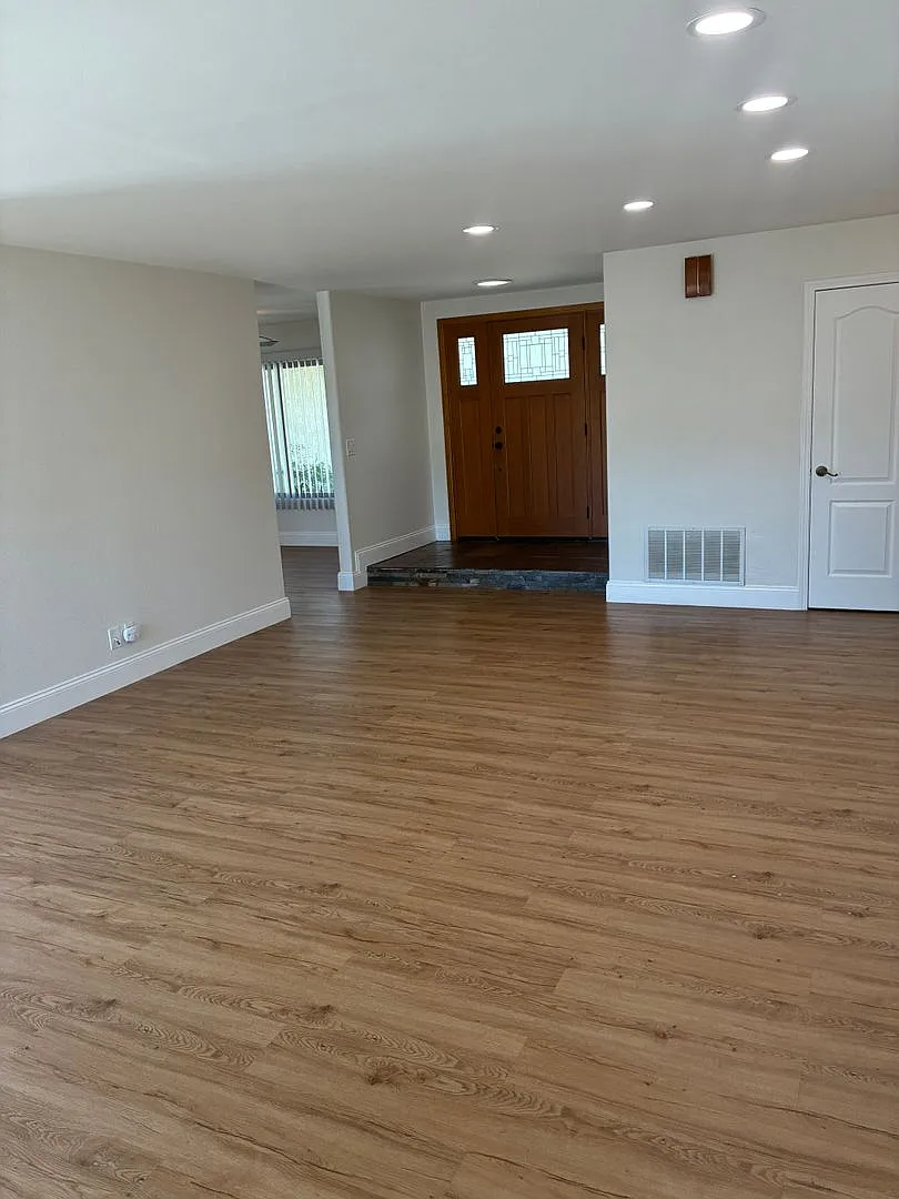 For Lease Charming 3br/2ba Ojai Home With Pool & A/C — Photo 4
