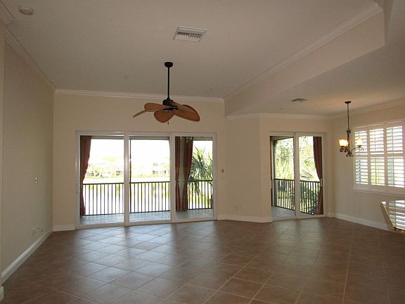2nd image of 209 Bella Vista Ter Unit D