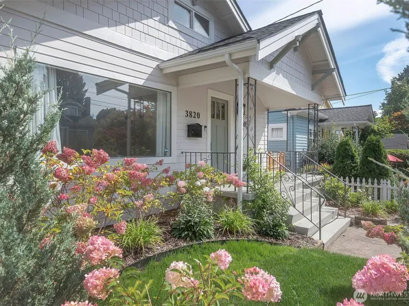3820 Burke Avenue N, Seattle, WA 98103
