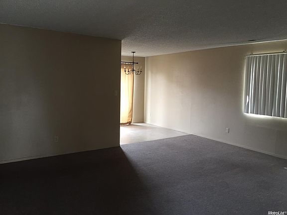 3rd image of 9016 Sherill Ct