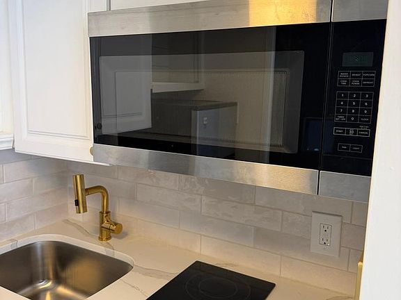 5th image of 3501 Boardwalk APT C211