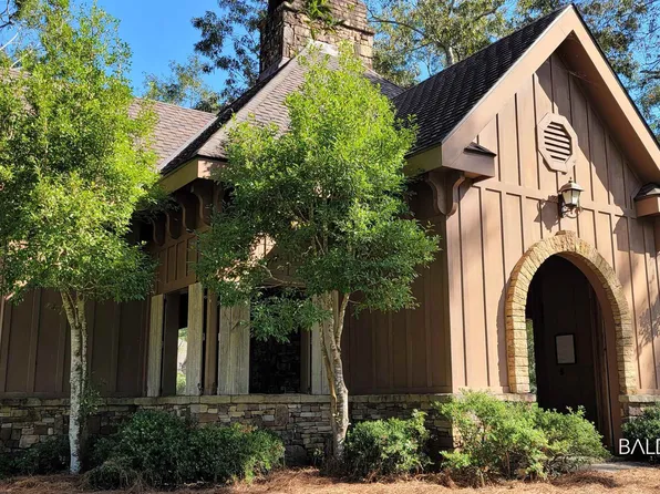 1 Redfern Rd, Daphne, AL 36526