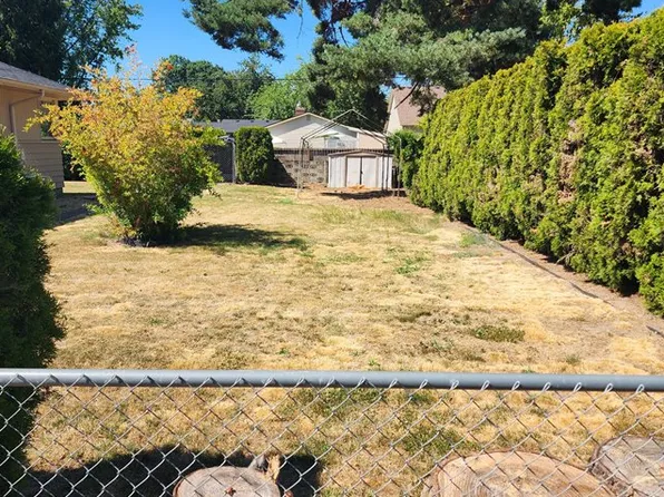 6935 N Powers St, Portland, OR 97203