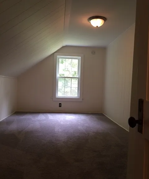 16 Etna Rd — Photo 6