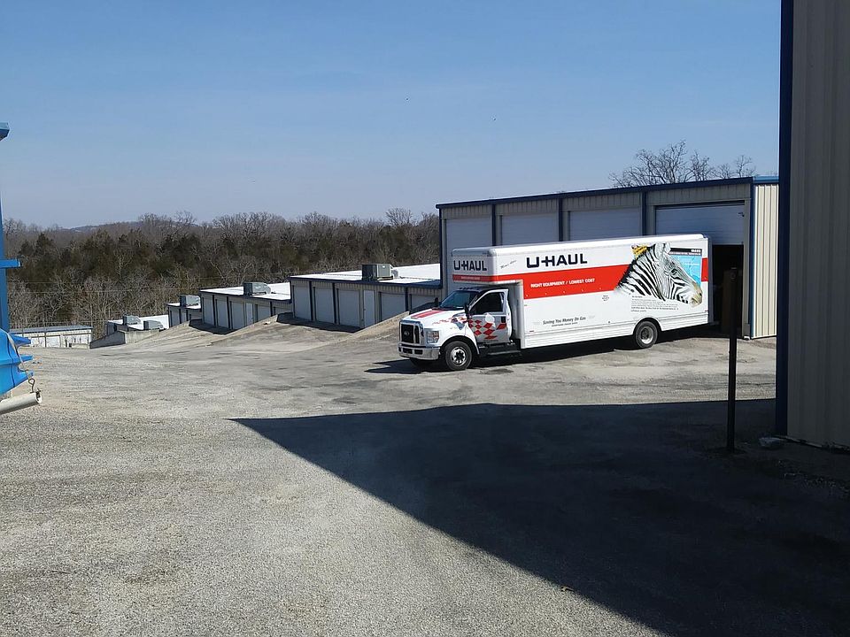 2nd image of 5403 State Highway 165