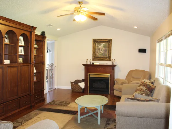 13777 Highway 84, Bismarck, AR 71929