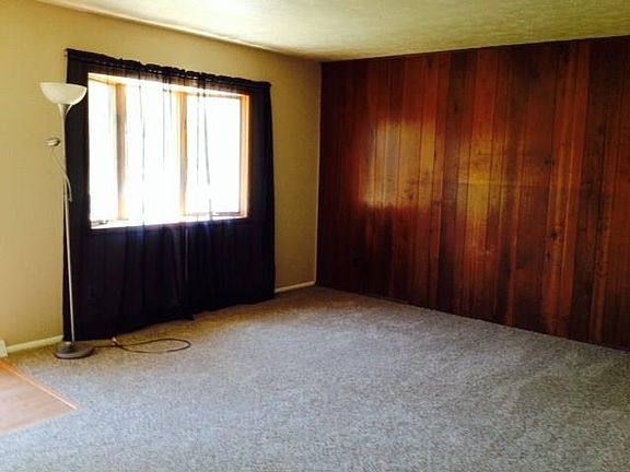 3rd image of 25282 Fawn Dr