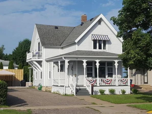 416 S Lakeshore Dr, Lake City, MN 55041