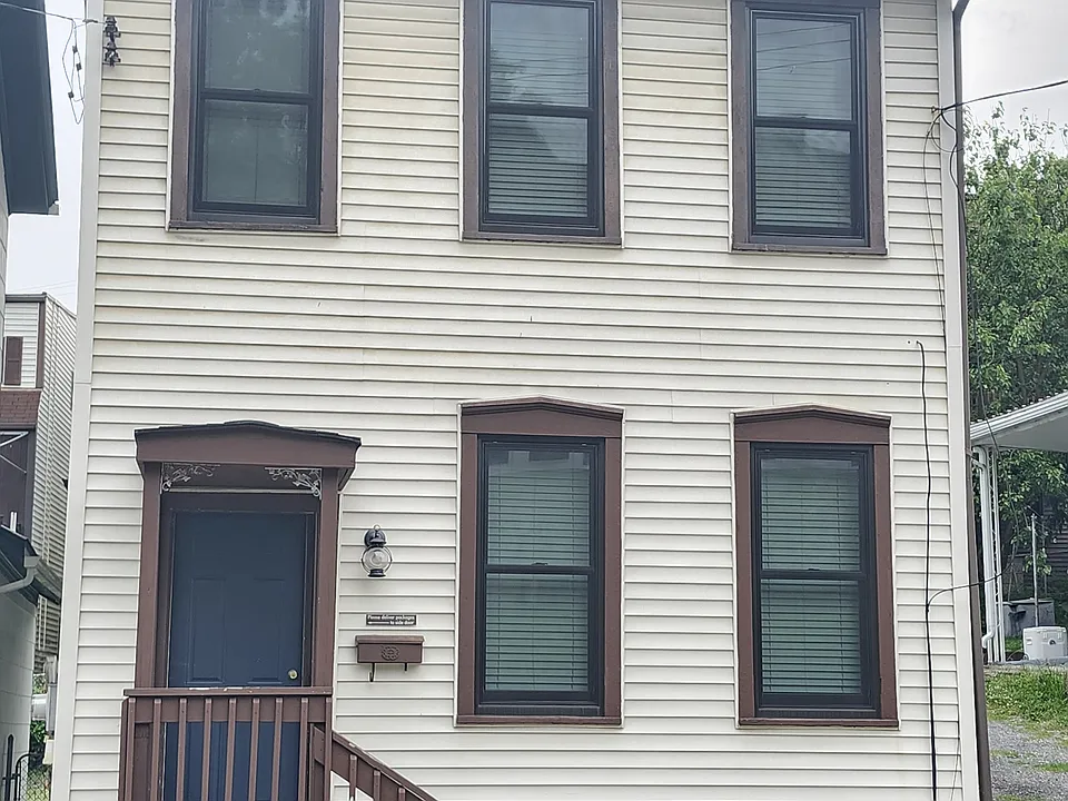 92 Southern Ave