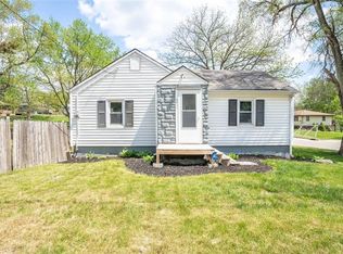 6811 SW 13th St, Des Moines, IA 50315