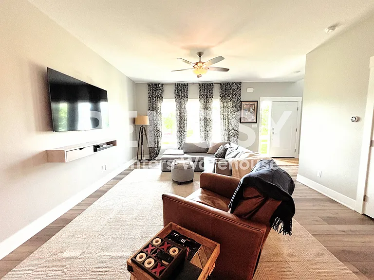 16643 Wilden Dr — Photo 11